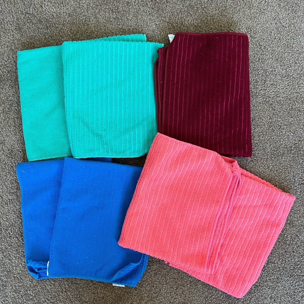 Microfiber Cleaning Cloths